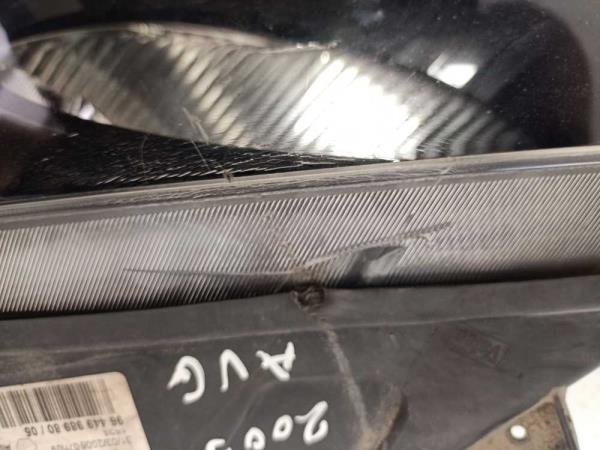 PHARE GAUCHE PEUGEOT - Vue 3